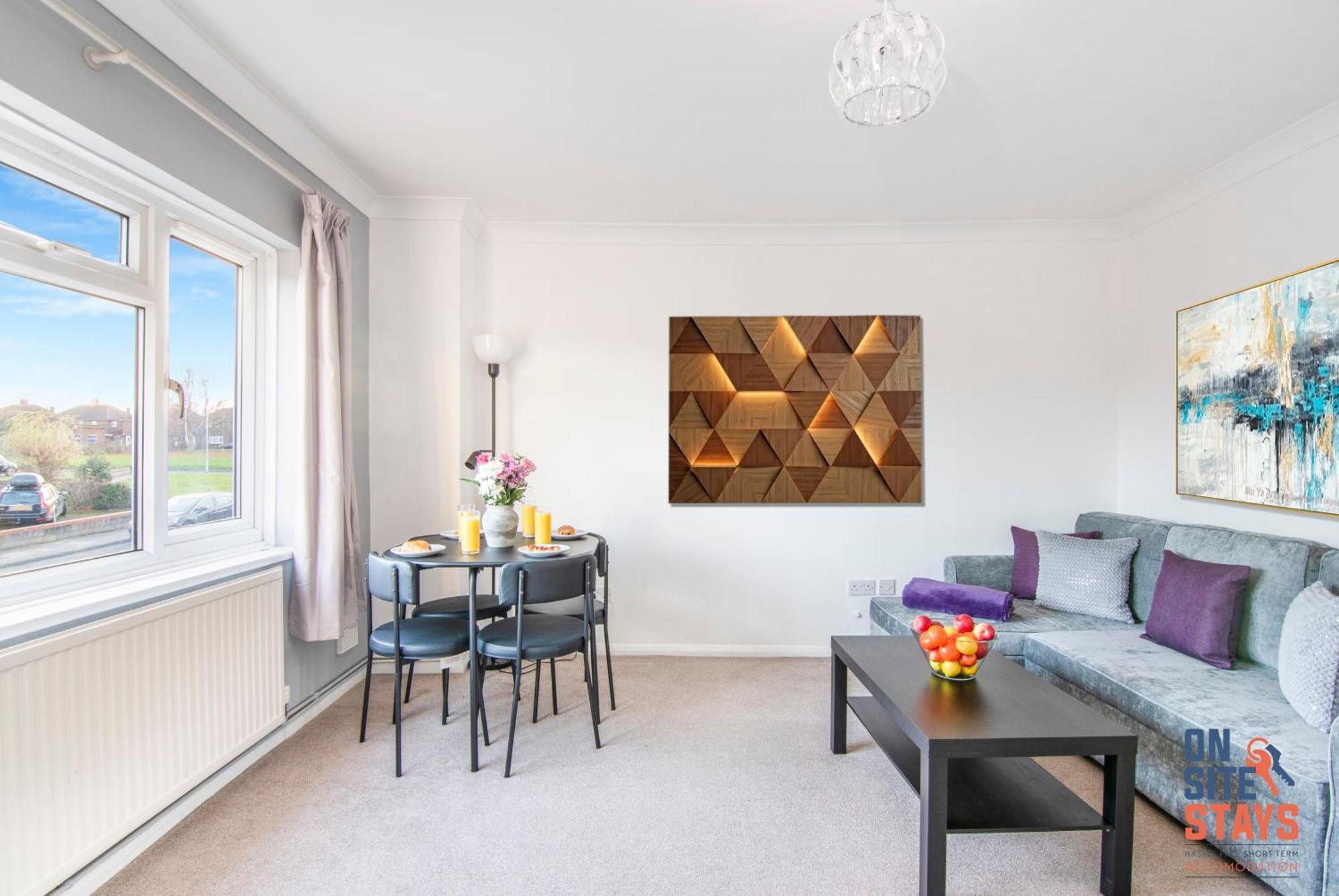 Onsitestays - Cosy 2-Bedroom Apartment With Private Entrance & Long Stay Prices Gravesend Exteriör bild